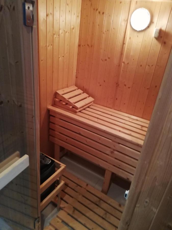 Forest Path Luxury Studio Apartment With Large Bedroom Bathroom And Sauna Sleeps Up To 4 Ballynahinch Εξωτερικό φωτογραφία